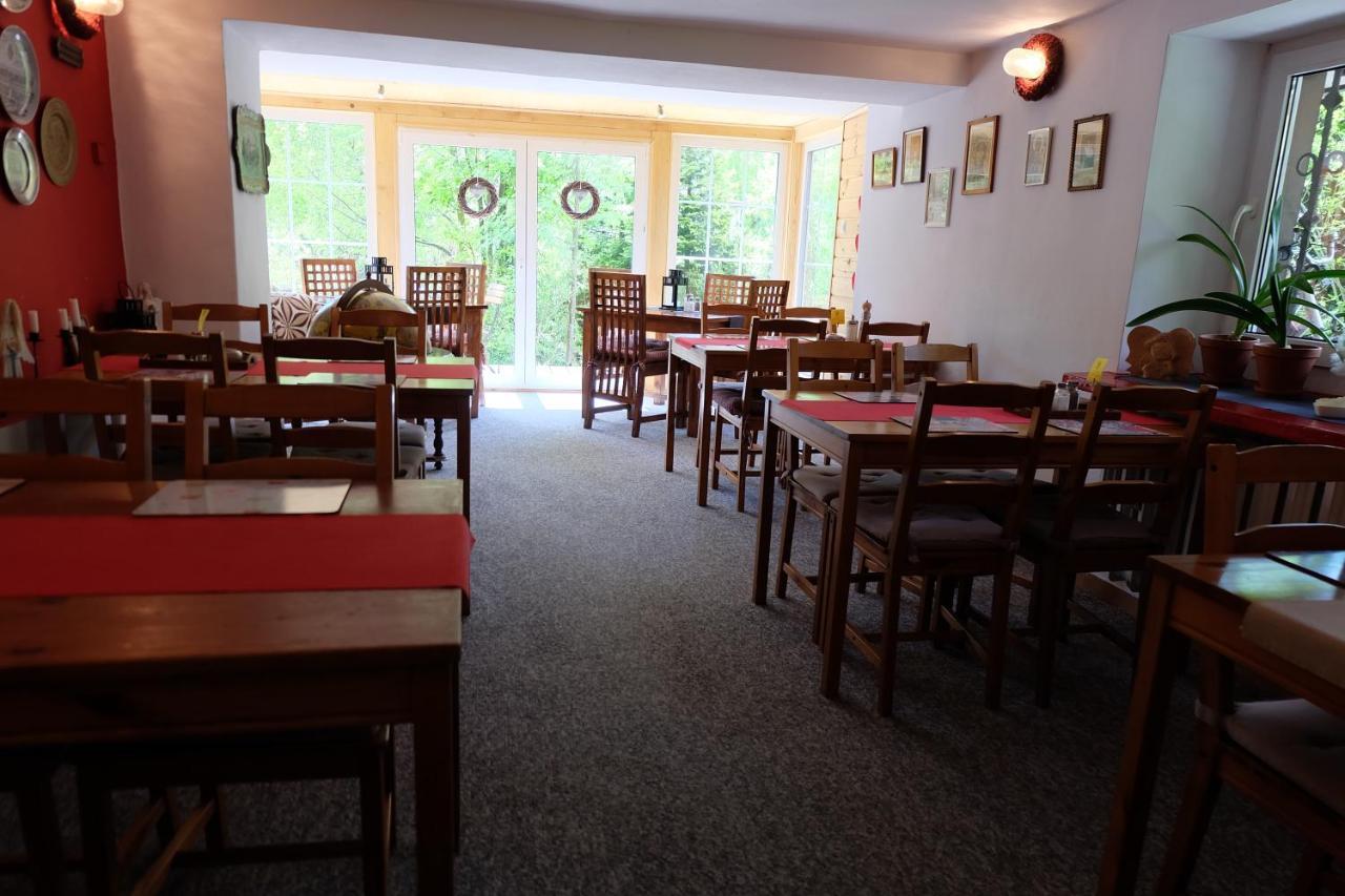 Willa Pod Aniolem - Pokoje Goscinne & Apartamenty Z Widokiem Na Gory Szczyrk Eksteriør billede